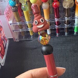 Fun Emoji Pen - Red and Brown